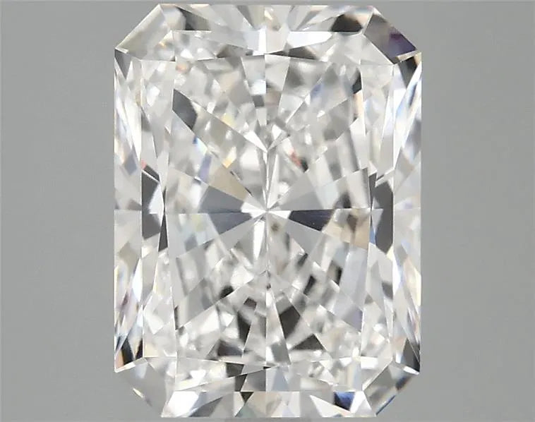 3.10ct Radiant Lab Grown Diamond (Colour D, Clarity VVS2, IGI Certified)