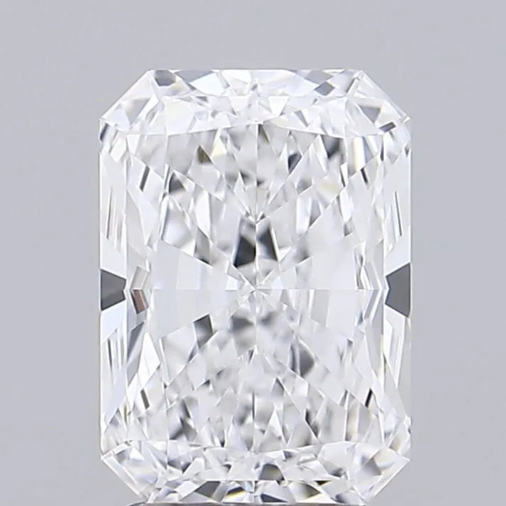 3.02ct Radiant Lab Grown Diamond (Colour D, Clarity VVS2, IGI Certified)