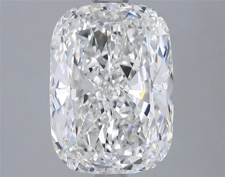3.00ct Cushion modified Lab Grown Diamond (Colour E, Clarity VVS2, IGI Certified)