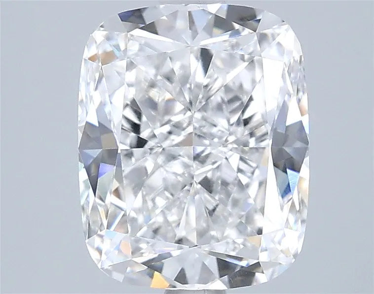 3.00ct Cushion modified Lab Grown Diamond (Colour E, Clarity VVS2, IGI Certified)
