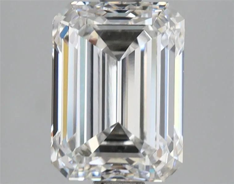 3.00ct Emerald Lab Grown Diamond (Colour D, Clarity VVS2, IGI Certified)