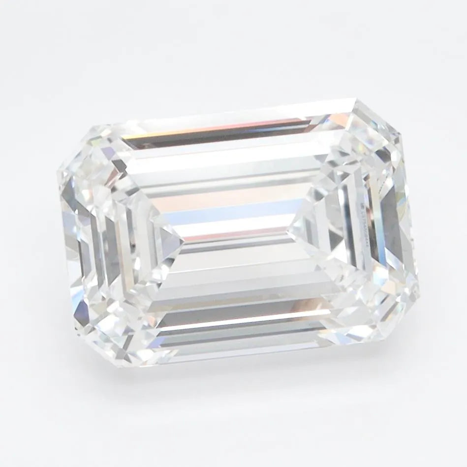 3.00ct Emerald Lab Grown Diamond (Colour E, Clarity IF, IGI Certified)