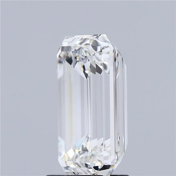 3.00ct Emerald Lab Grown Diamond (Colour H, Clarity VVS2, IGI Certified)