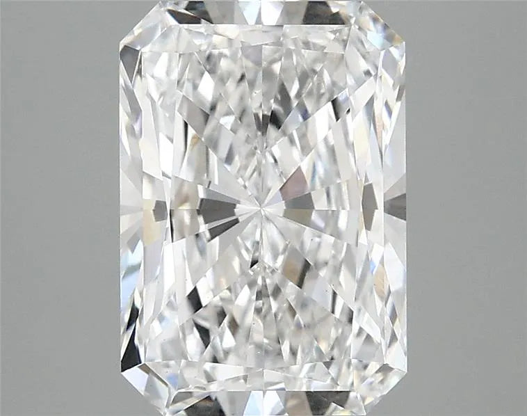 3.00ct Radiant Lab Grown Diamond (Colour D, Clarity VS2, IGI Certified)