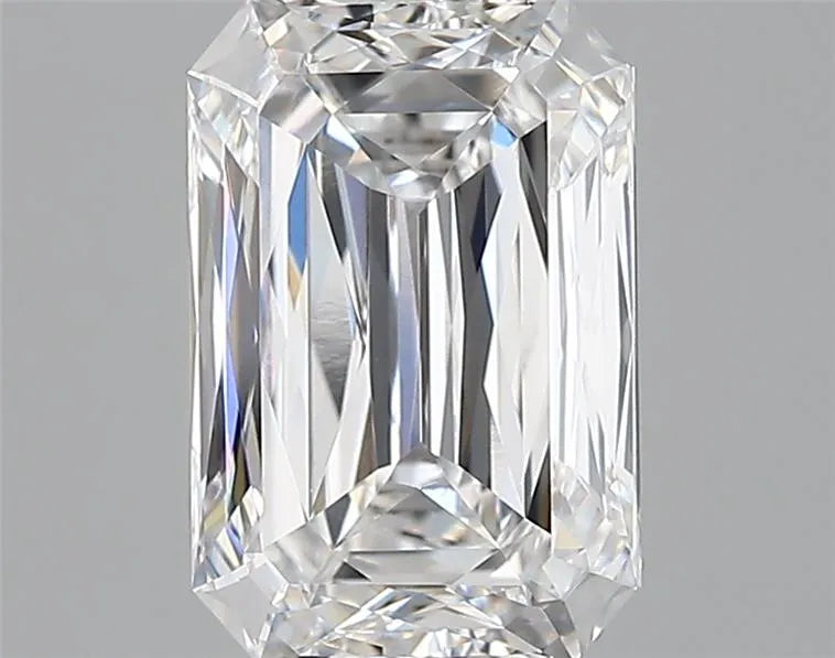 3.00ct Radiant Lab Grown Diamond (Colour D, Clarity VVS2, IGI Certified)