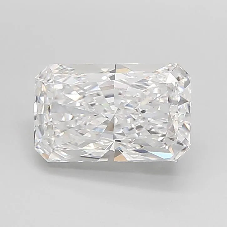 3.00ct Radiant Lab Grown Diamond (Colour D, Clarity VVS2, IGI Certified)