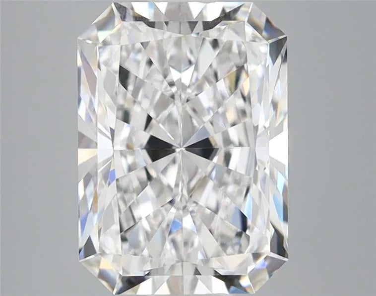 3.00ct Radiant Lab Grown Diamond (Colour D, Clarity VVS2, IGI Certified)