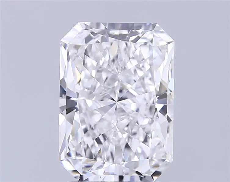 3.00ct Radiant Lab Grown Diamond (Colour D, Clarity VVS2, IGI Certified)