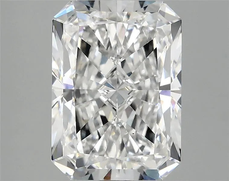 3.00ct Radiant Lab Grown Diamond (Colour E, Clarity VS1, IGI Certified)