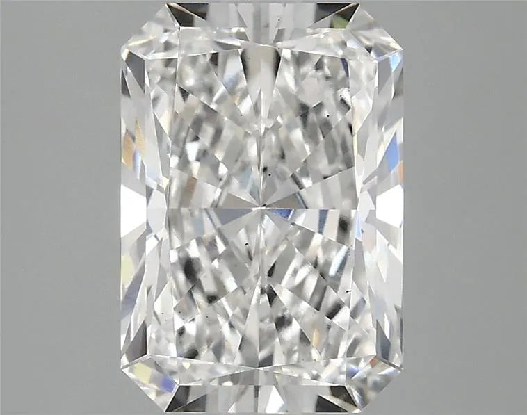 3.00ct Radiant Lab Grown Diamond (Colour E, Clarity VS2, IGI Certified)