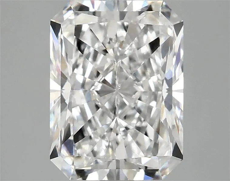 3.00ct Radiant Lab Grown Diamond (Colour E, Clarity VVS2, IGI Certified)
