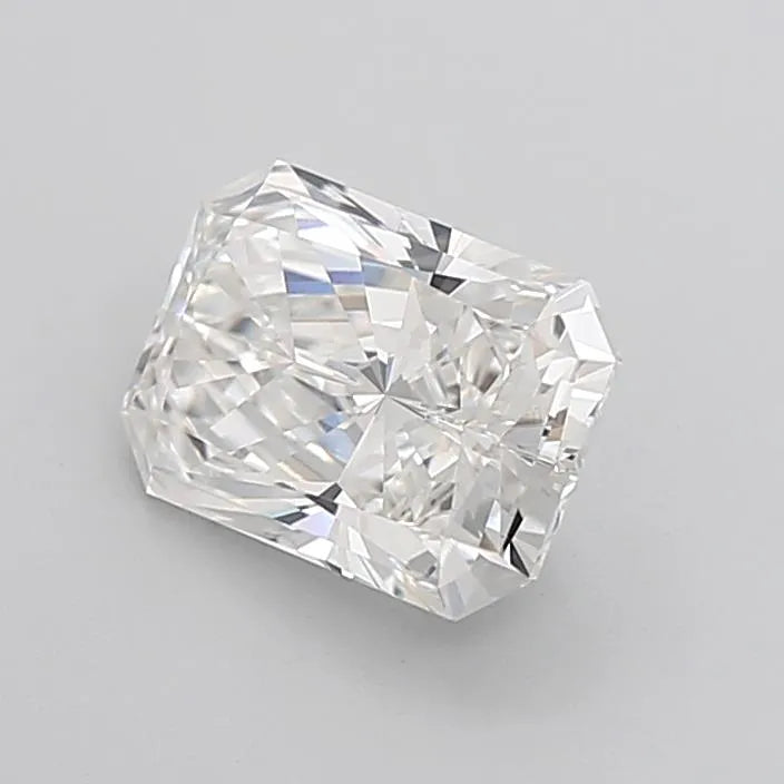 3.00ct Radiant Lab Grown Diamond (Colour F, Clarity VVS2, IGI Certified)