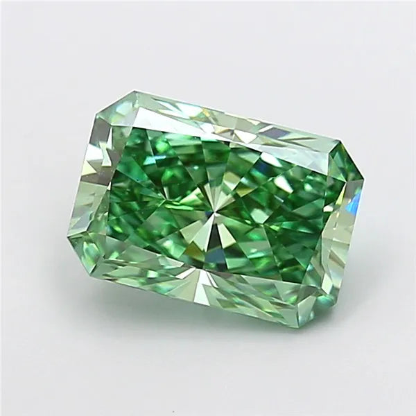 3.00ct Radiant Lab Grown Diamond (Colour Fancy Vivid Green, Clarity VS1, IGI Certified)