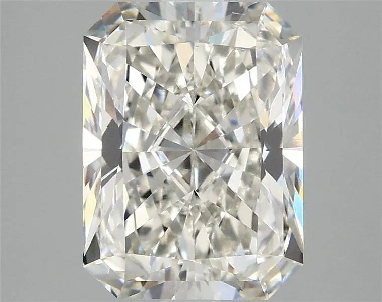 3.00ct Radiant Lab Grown Diamond (Colour G, Clarity VS2, IGI Certified)