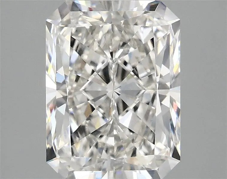 3.00ct Radiant Lab Grown Diamond (Colour G, Clarity VVS2, IGI Certified)