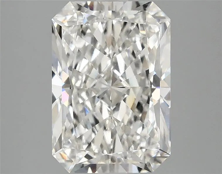 3.00ct Radiant Lab Grown Diamond (Colour G, Clarity VVS2, IGI Certified)