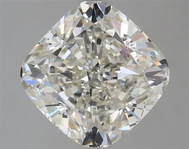 3.01ct Cushion brilliant Lab Grown Diamond (Colour I, Clarity VS1, IGI Certified)