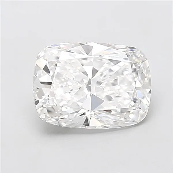 3.01ct Cushion modified Lab Grown Diamond (Colour D, Clarity VVS2, IGI Certified)