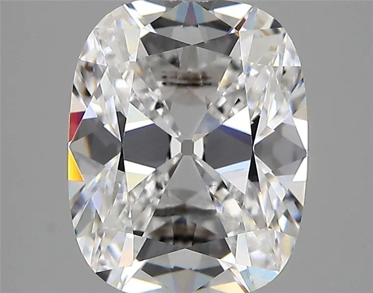 3.01ct Cushion modified Lab Grown Diamond (Colour D, Clarity VVS2, IGI Certified)