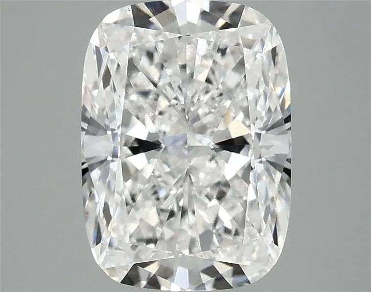 3.01ct Cushion modified Lab Grown Diamond (Colour E, Clarity VS2, IGI Certified)