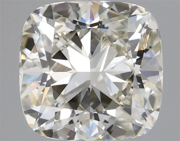 3.01ct Cushion modified Lab Grown Diamond (Colour I, Clarity VVS2, IGI Certified)