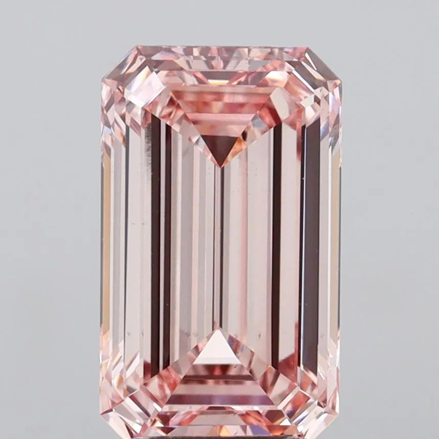 3.01ct Emerald Lab Grown Diamond (Colour Fancy Intense Pink, Clarity VS1, IGI Certified)
