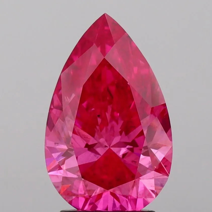 3.01ct Pear Lab Grown Diamond (Colour Fancy Vivid Pink, Clarity SI1, IGI Certified)