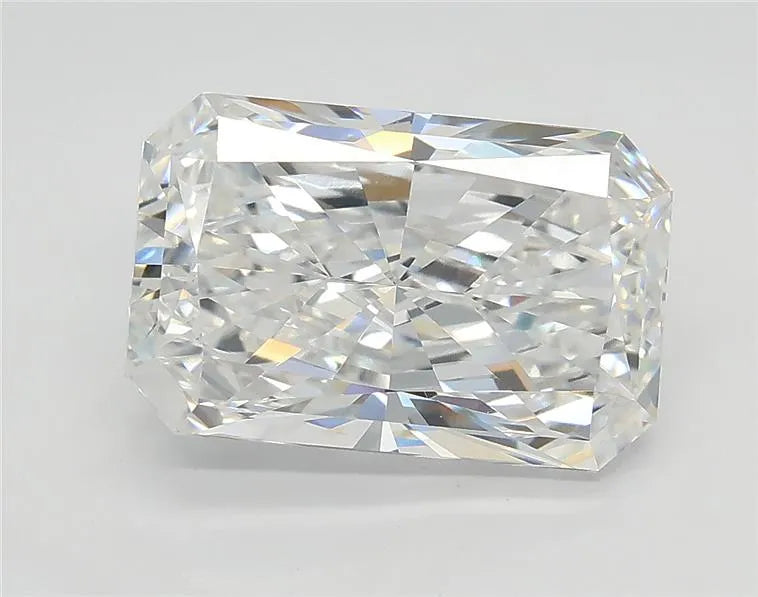 3.01ct Radiant Lab Grown Diamond (Colour D, Clarity VVS2, GIA Certified)