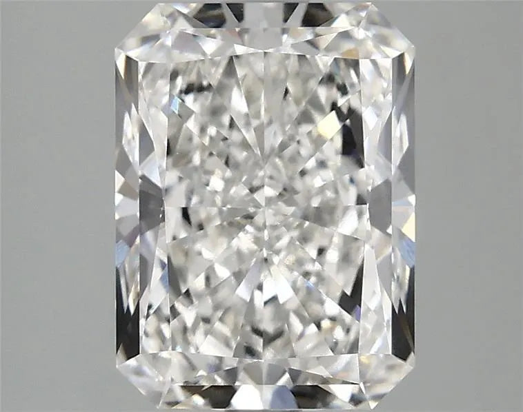 3.01ct Radiant Lab Grown Diamond (Colour F, Clarity VS1, IGI Certified)