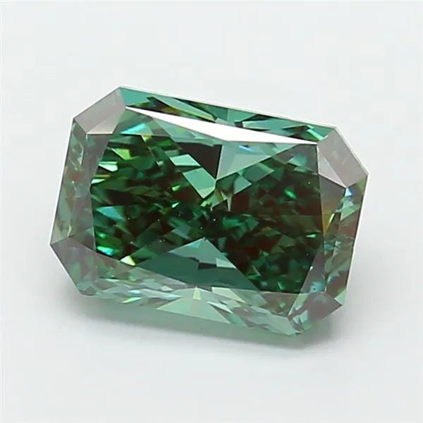 3.01ct Radiant Lab Grown Diamond (Colour Fancy Vivid Green, Clarity VVS2, IGI Certified)