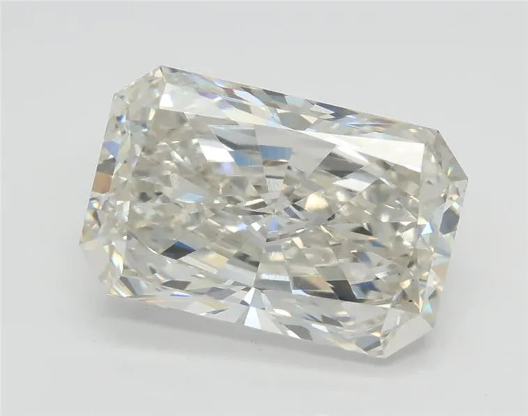 3.01ct Radiant Lab Grown Diamond (Colour G, Clarity VS2, IGI Certified)