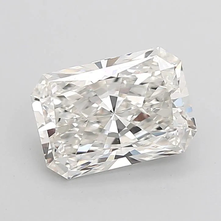3.01ct Radiant Lab Grown Diamond (Colour G, Clarity VVS2, IGI Certified)
