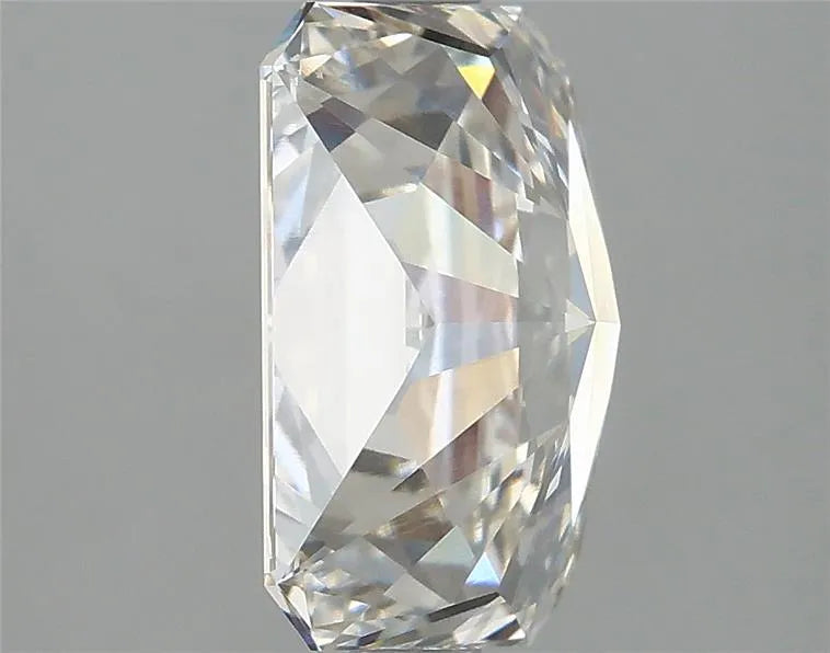 3.01ct Radiant Lab Grown Diamond (Colour H, Clarity VS1, IGI Certified)
