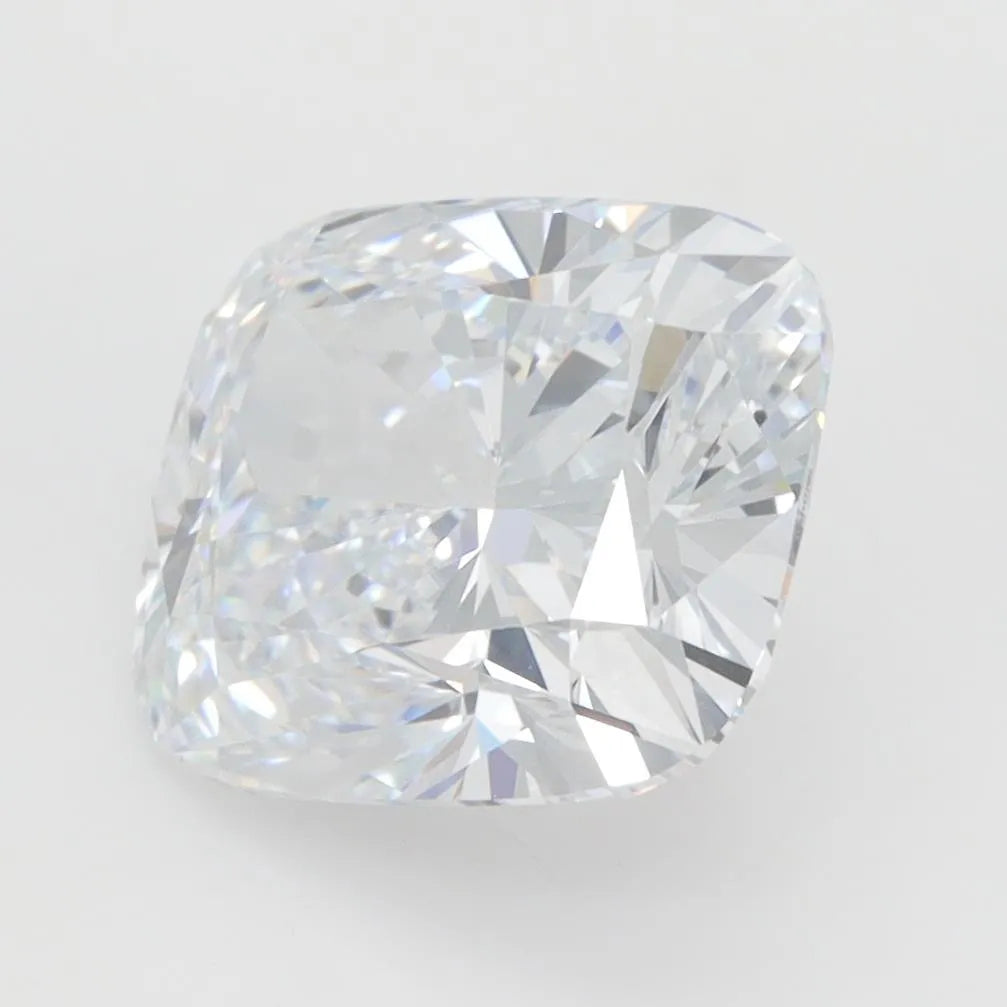 3.02ct Cushion brilliant Lab Grown Diamond (Colour F, Clarity VVS2, IGI Certified)