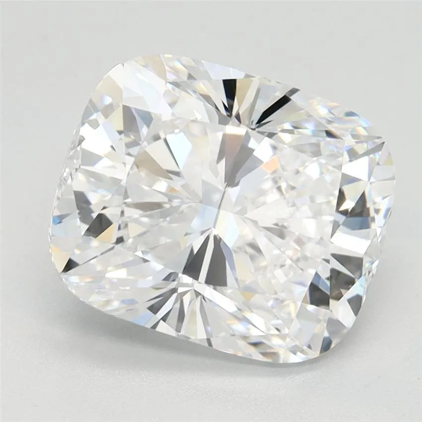 3.02ct Cushion modified Lab Grown Diamond (Colour D, Clarity IF, IGI Certified)
