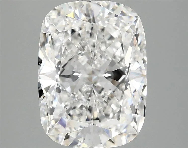 3.02ct Cushion modified Lab Grown Diamond (Colour E, Clarity VS2, IGI Certified)