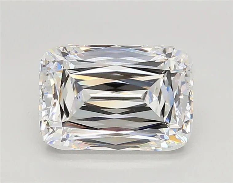 3.02ct Cushion modified Lab Grown Diamond (Colour E, Clarity VVS1, IGI Certified)