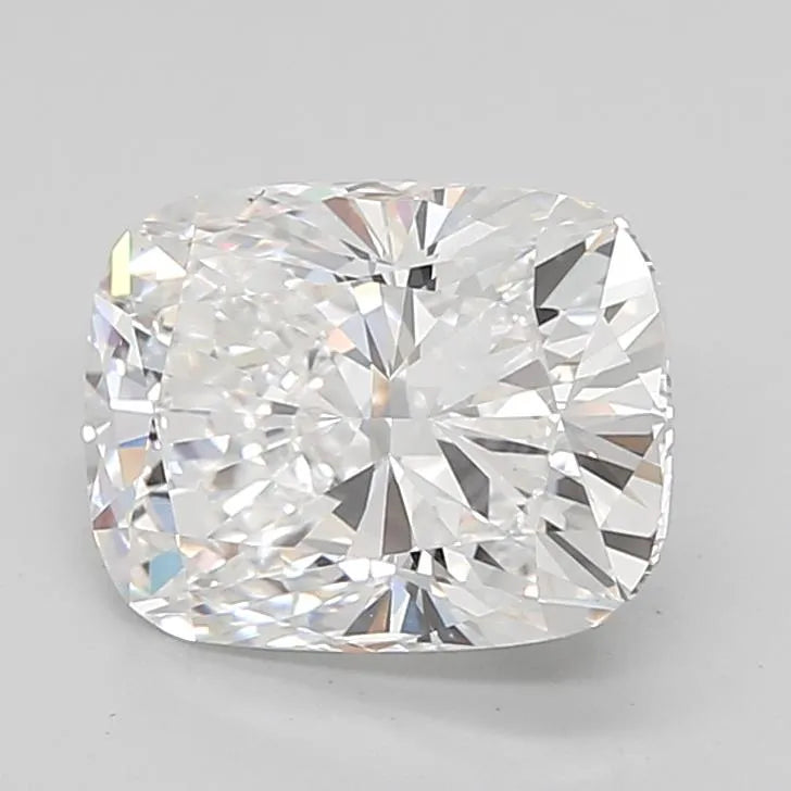 3.02ct Cushion modified Lab Grown Diamond (Colour E, Clarity VVS2, IGI Certified)