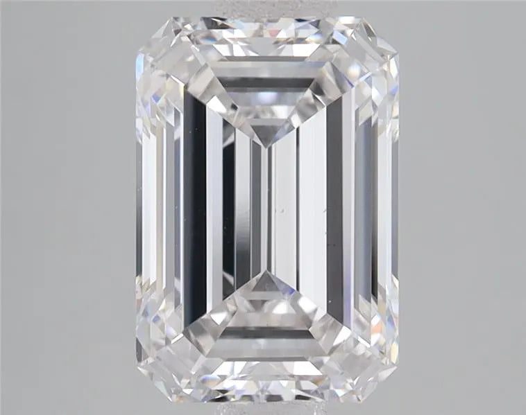 3.02ct Emerald Lab Grown Diamond (Colour G, Clarity VS2, IGI Certified)