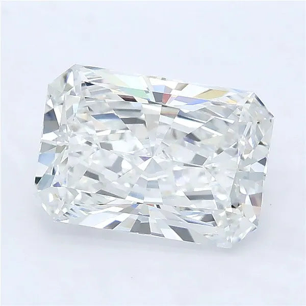 3.02ct Radiant Lab Grown Diamond (Colour E, Clarity VS1, IGI Certified)