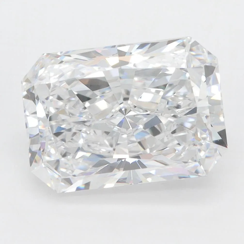 3.02ct Radiant Lab Grown Diamond (Colour F, Clarity IF, IGI Certified)