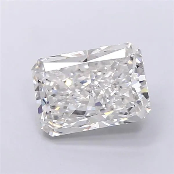 3.02ct Radiant Lab Grown Diamond (Colour F, Clarity VVS2, IGI Certified)