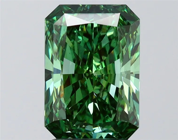 3.02ct Radiant Lab Grown Diamond (Colour Fancy Vivid Green, Clarity VS1, IGI Certified)