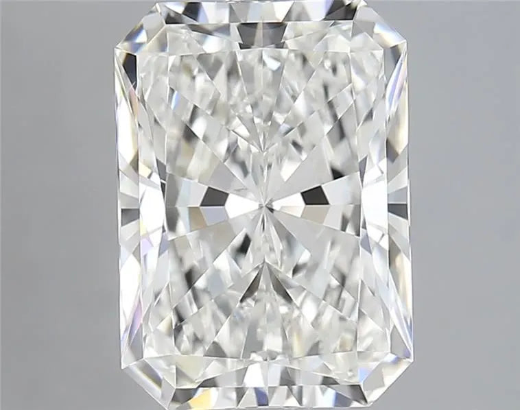 3.02ct Radiant Natural Diamond (Colour H, Clarity SI1, GIA Certified)