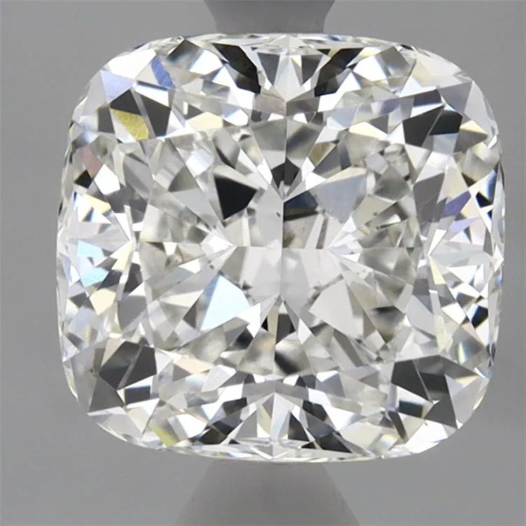 3.03ct Cushion brilliant Lab Grown Diamond (Colour G, Clarity VS1, IGI Certified)