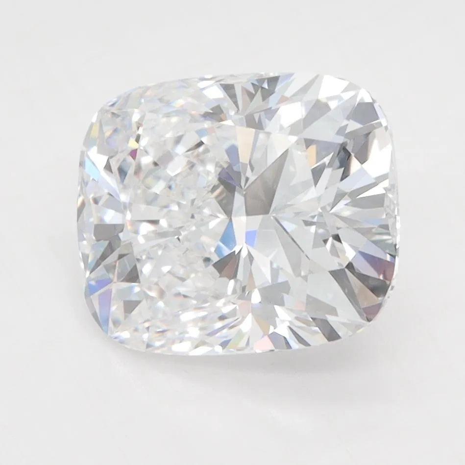 3.03ct Cushion modified Lab Grown Diamond (Colour D, Clarity VVS2, IGI Certified)