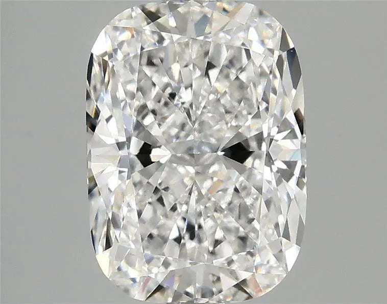 3.03ct Cushion modified Lab Grown Diamond (Colour E, Clarity VVS2, IGI Certified)