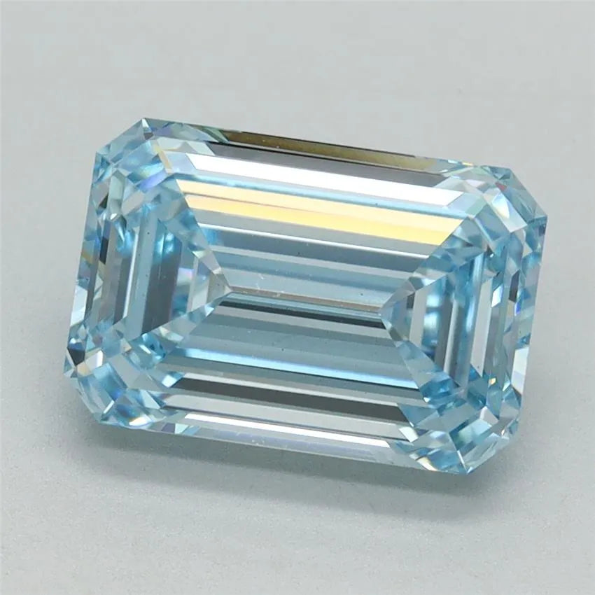 3.03ct Emerald Lab Grown Diamond (Colour Fancy Intense Blue, Clarity VS1, IGI Certified)