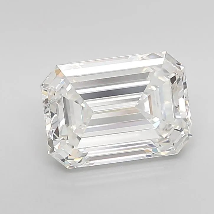 3.03ct Emerald Lab Grown Diamond (Colour G, Clarity VVS2, IGI Certified)