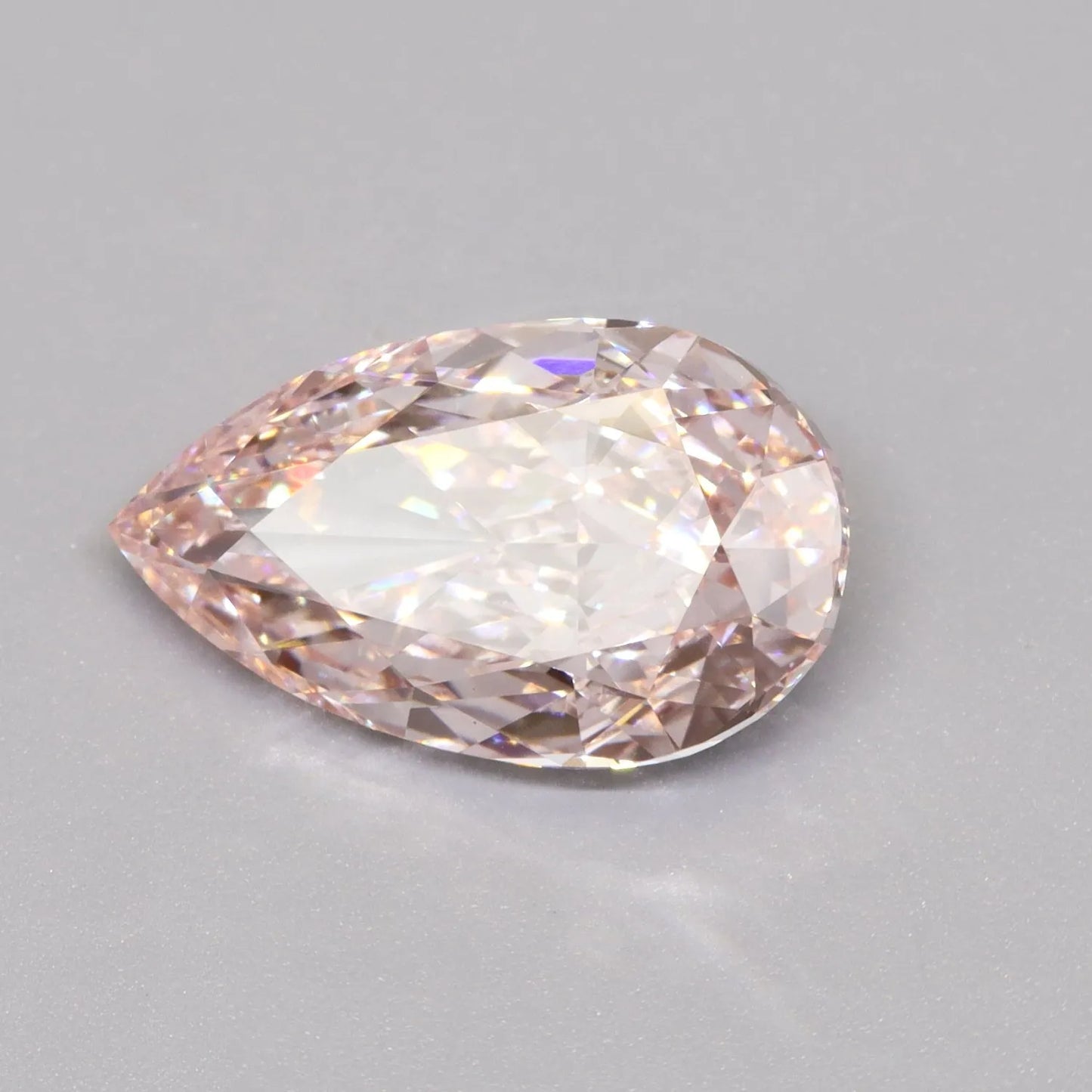 3.03ct Pear Lab Grown Diamond (Colour Fancy Intense Pink, Clarity VS1, IGI Certified)
